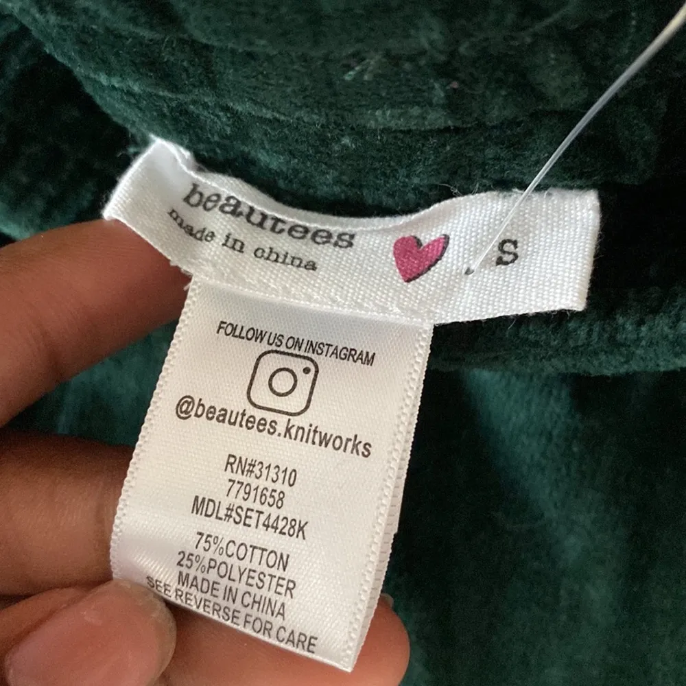 Beautees Green Velour Two Piece Set SIZE S - Image 7