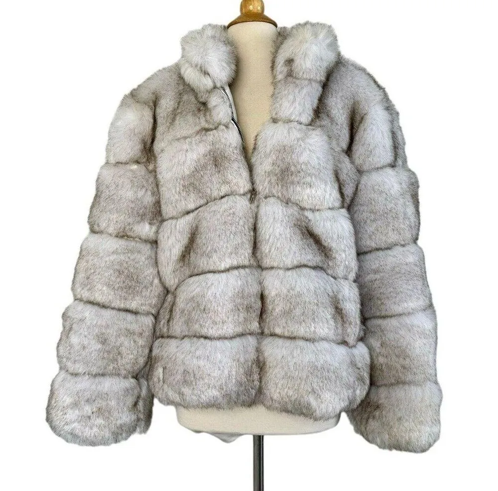GUESS Oversized Faux Fur Jacket Gray Puffer Zip Up Coat SUPER SOFT Furry Sz L - Image 2