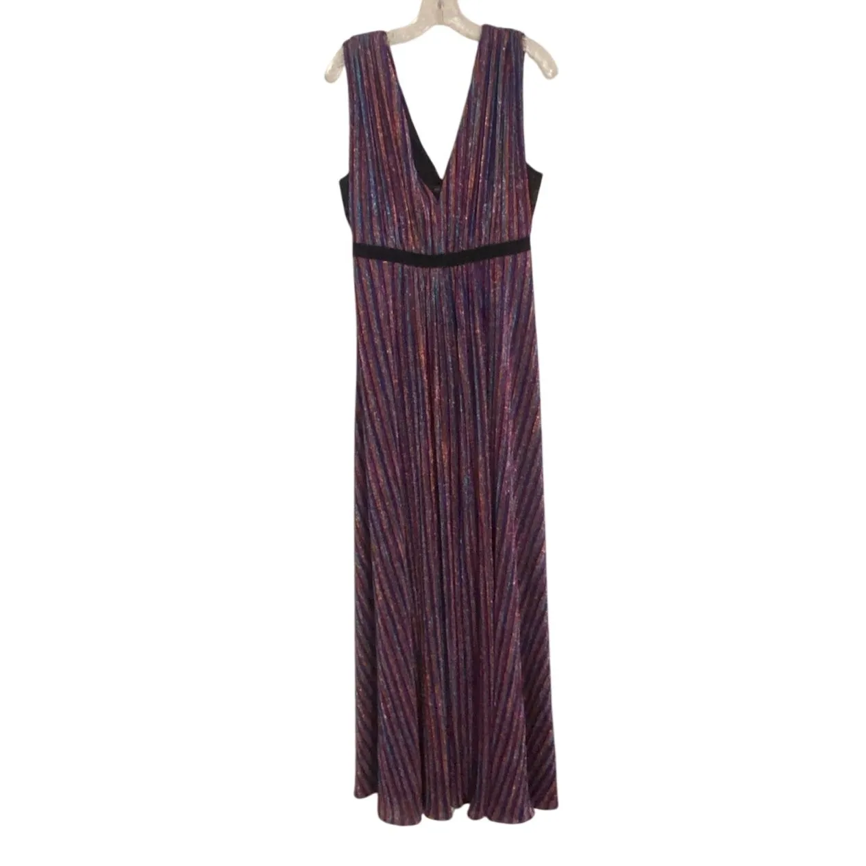 BCBG Holiday Party Dress Metallic Rainbow‎ Pleated Maxi Dress Deep V Neck Medium - Image 2