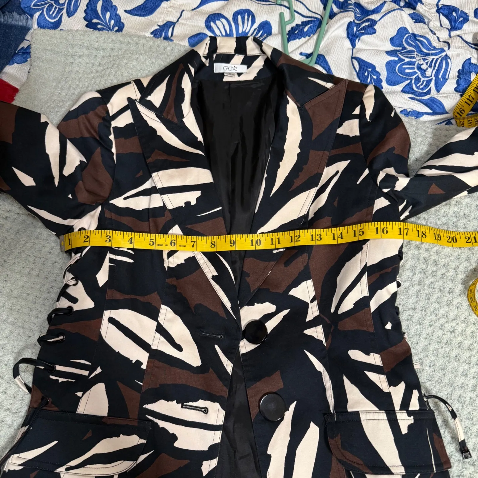 Cache Blazer Jacket Small Abstract Print Fitted Side Laced‎ Up Brown Black Ivory - Image 12