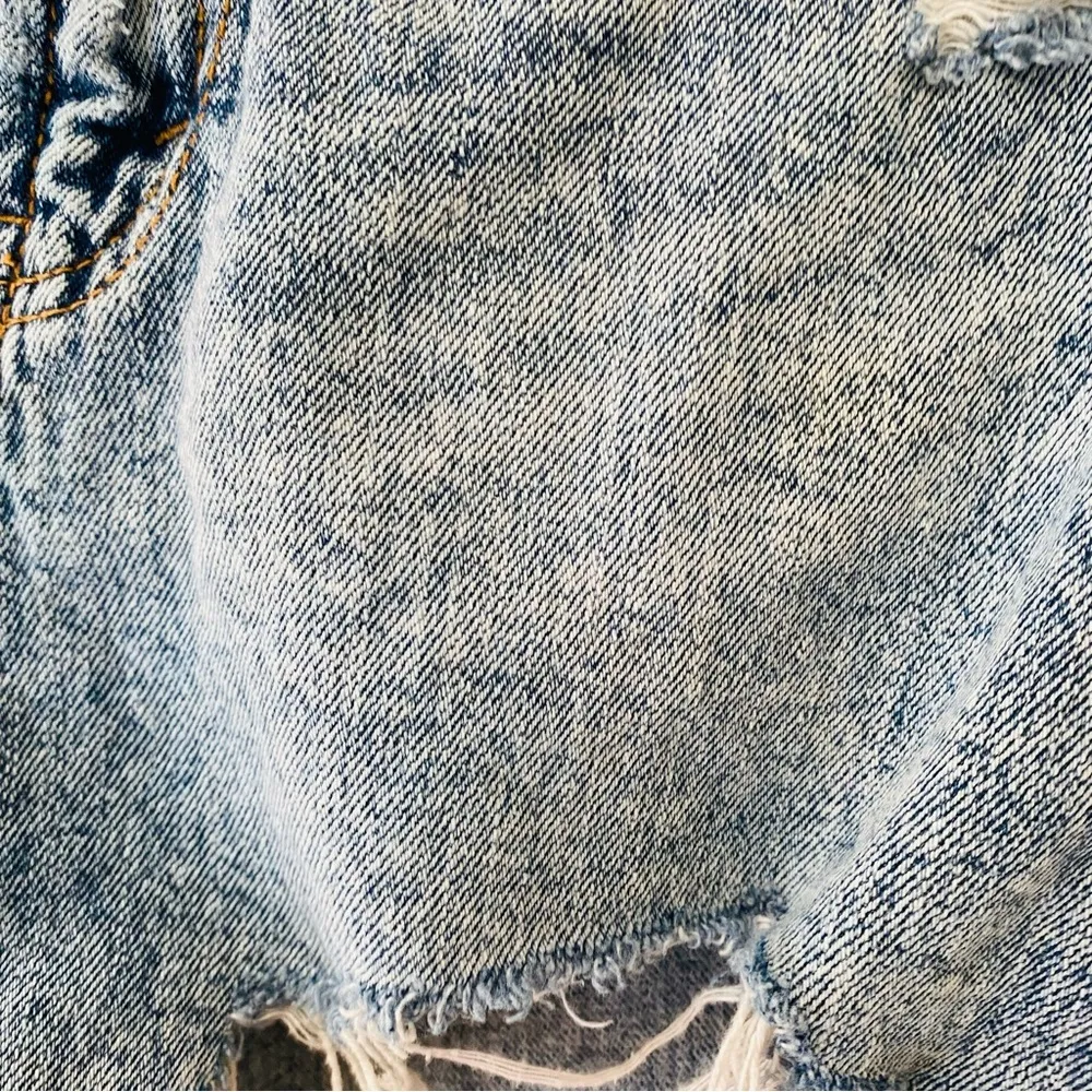 Wild Fable High Rise Denim Jean Shorts Blue Sz 0 - Image 4