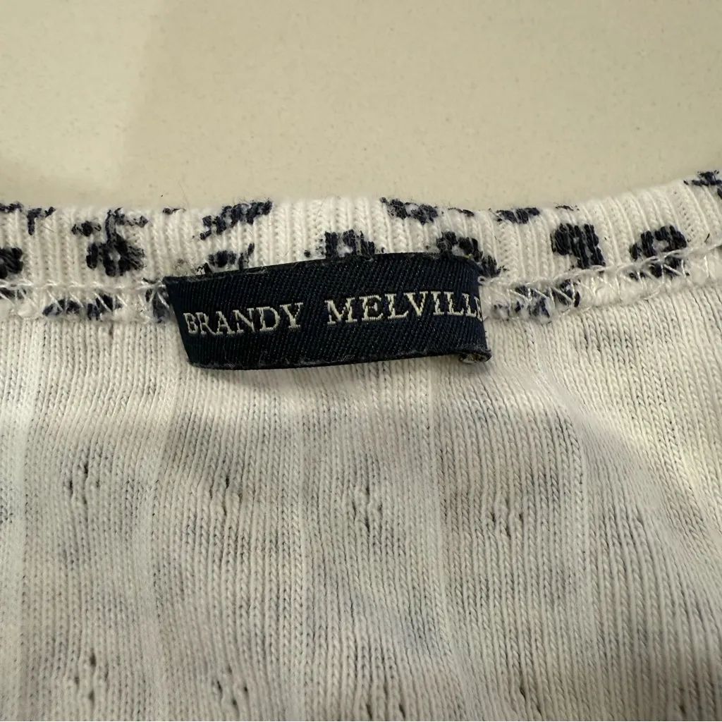 Brandy Melville Floral Button Up Baby Tee Crop Top Womens OS White/Blue Coquette - Image 6