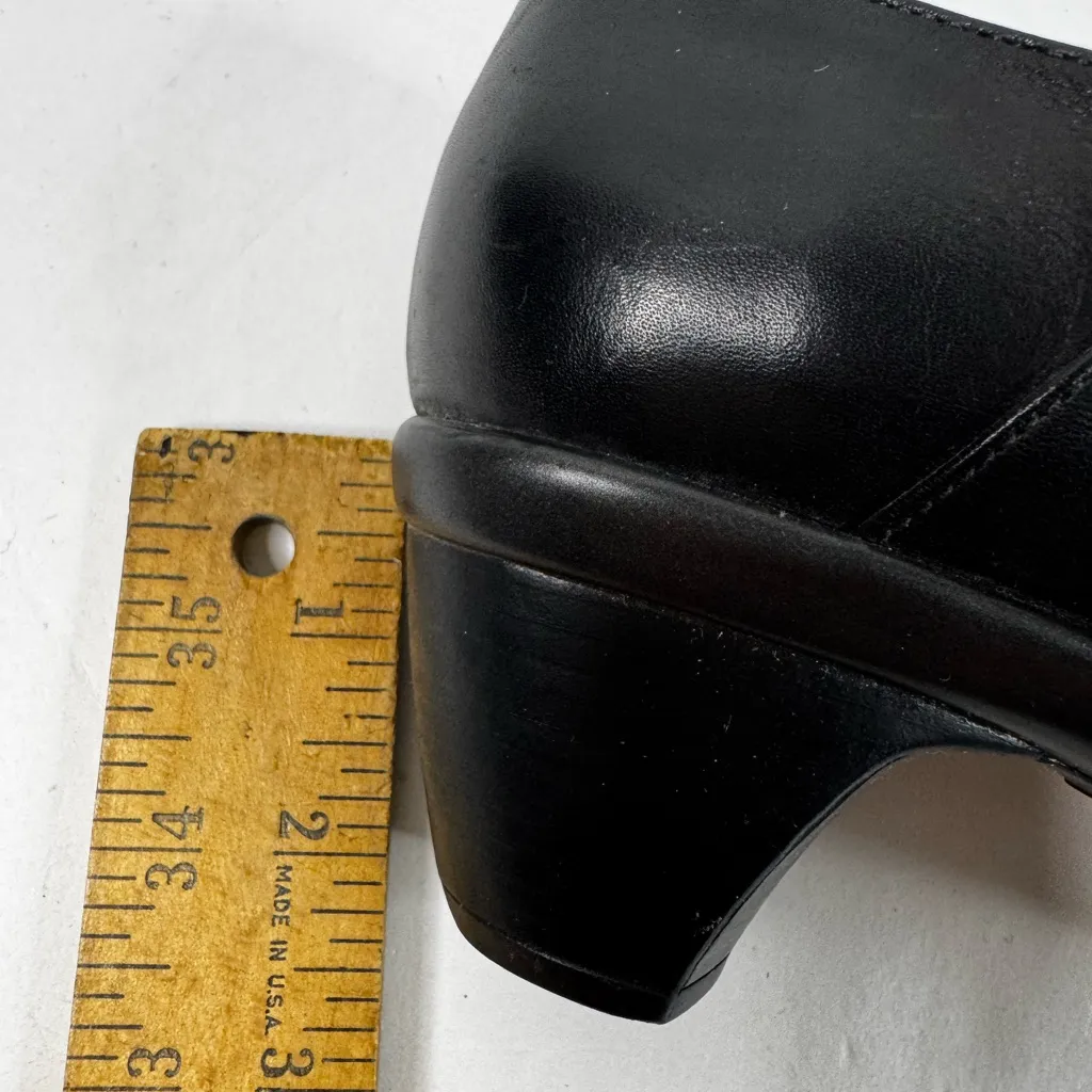 Naot Black Heels with Chunky Heel and Ankle Strap Size 7 - Image 6