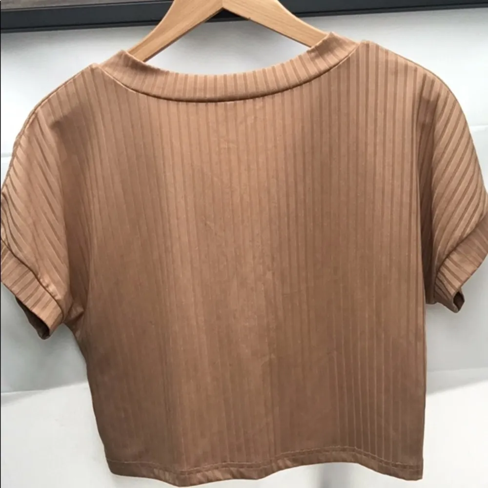 2 Marked Listings for $25 - Loose Fit Short Sleeve Ribbed Crop V-Neck Top - Image 4