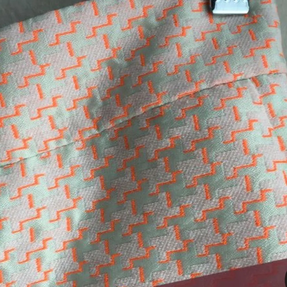 J Crew Factory 3” shorts. Size 8. Orange - Image 3