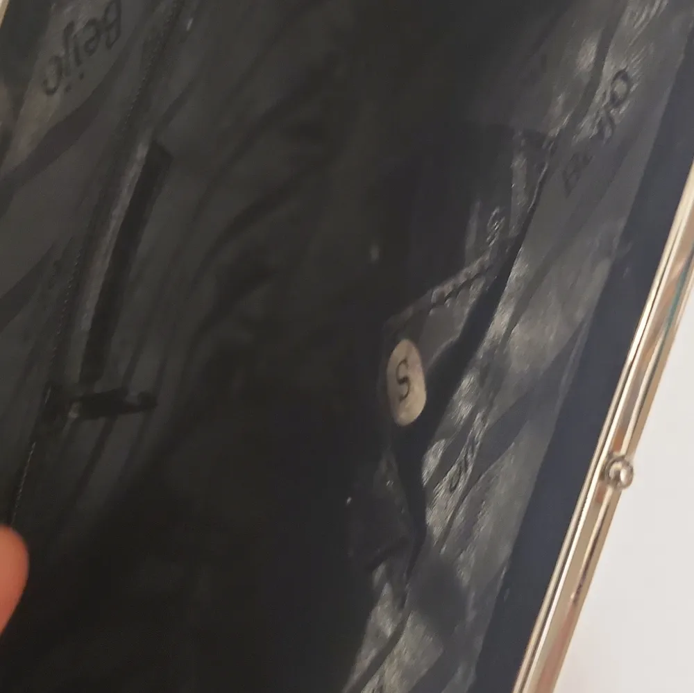 NWT! Beijo Lavender Crossbody Satchel Bag Purse Purple - Image 6