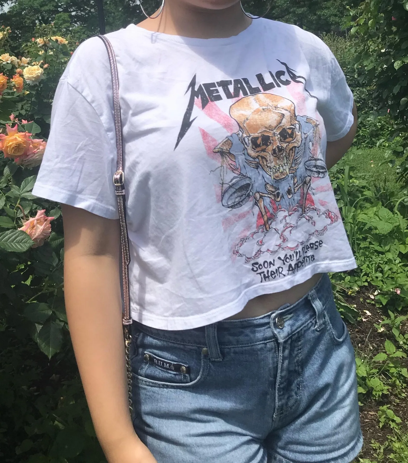 Metallica Crop Top White Size L - Image 3
