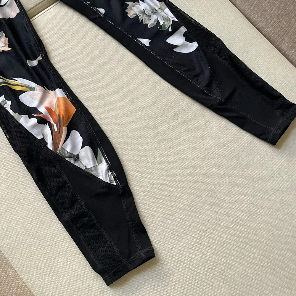 Salutation Stash High Rise 7/8 Legging with Pocket - Image 6