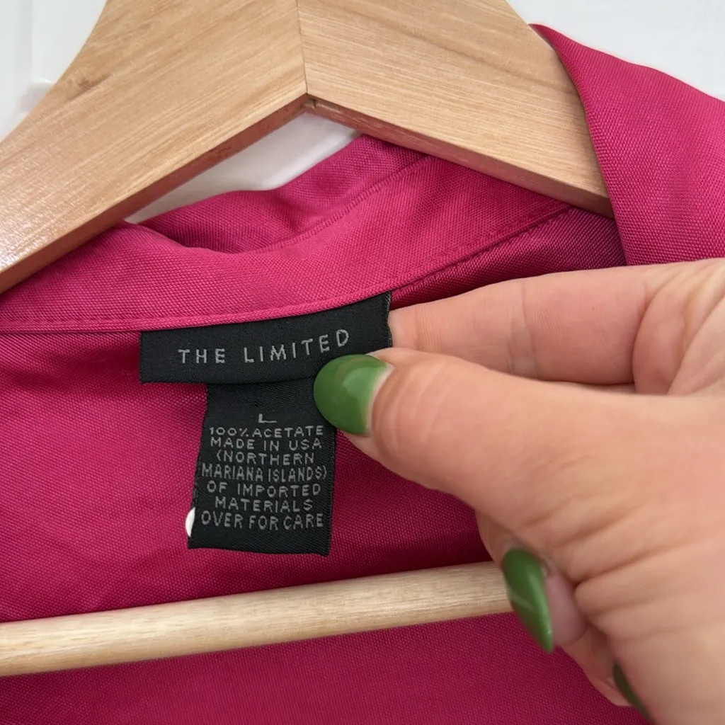 The limited y2k vintage satin wrap blouse - Image 5