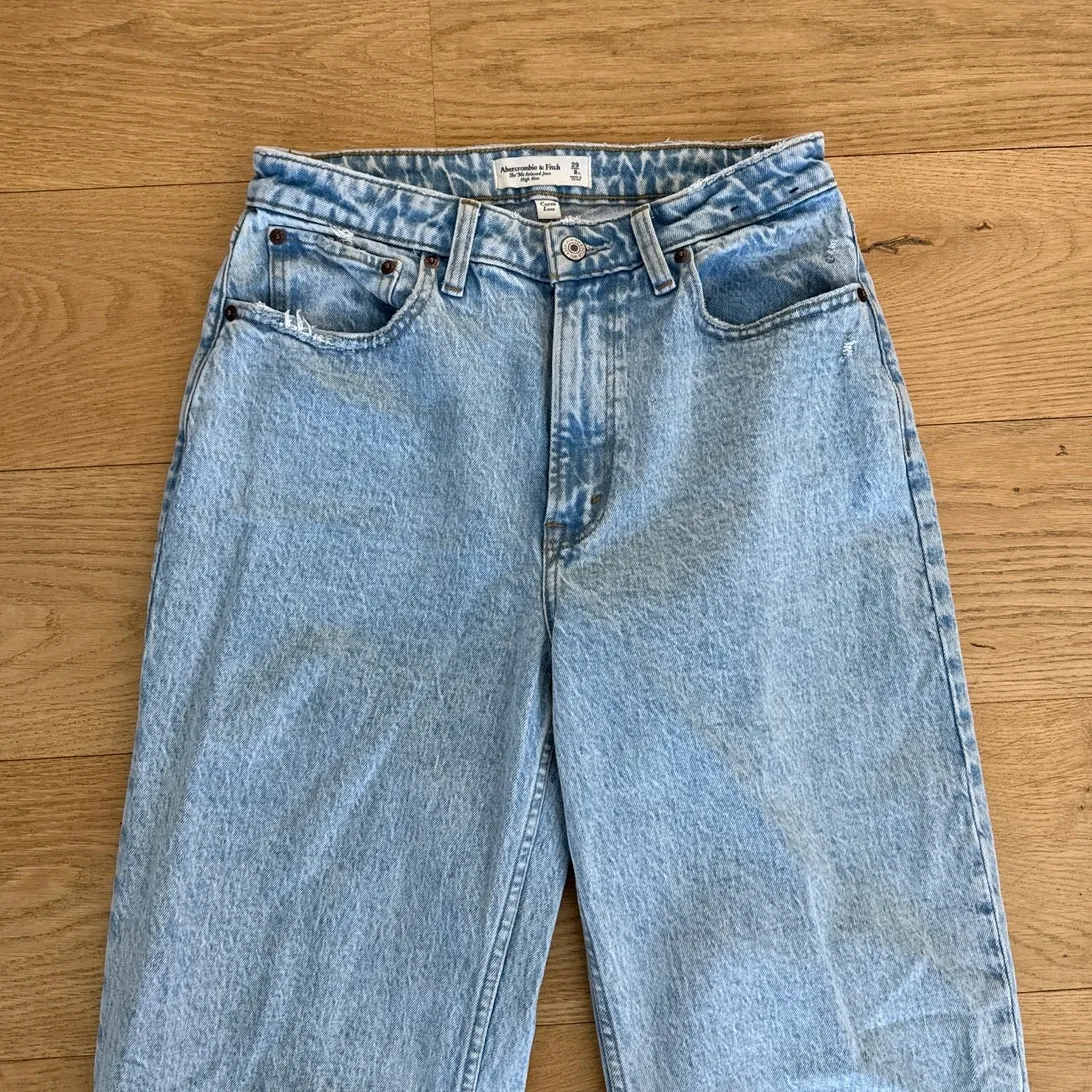 Abercrombie & Fitch Jeans High Rise 90's Relaxed Size 29 Blue - Image 2