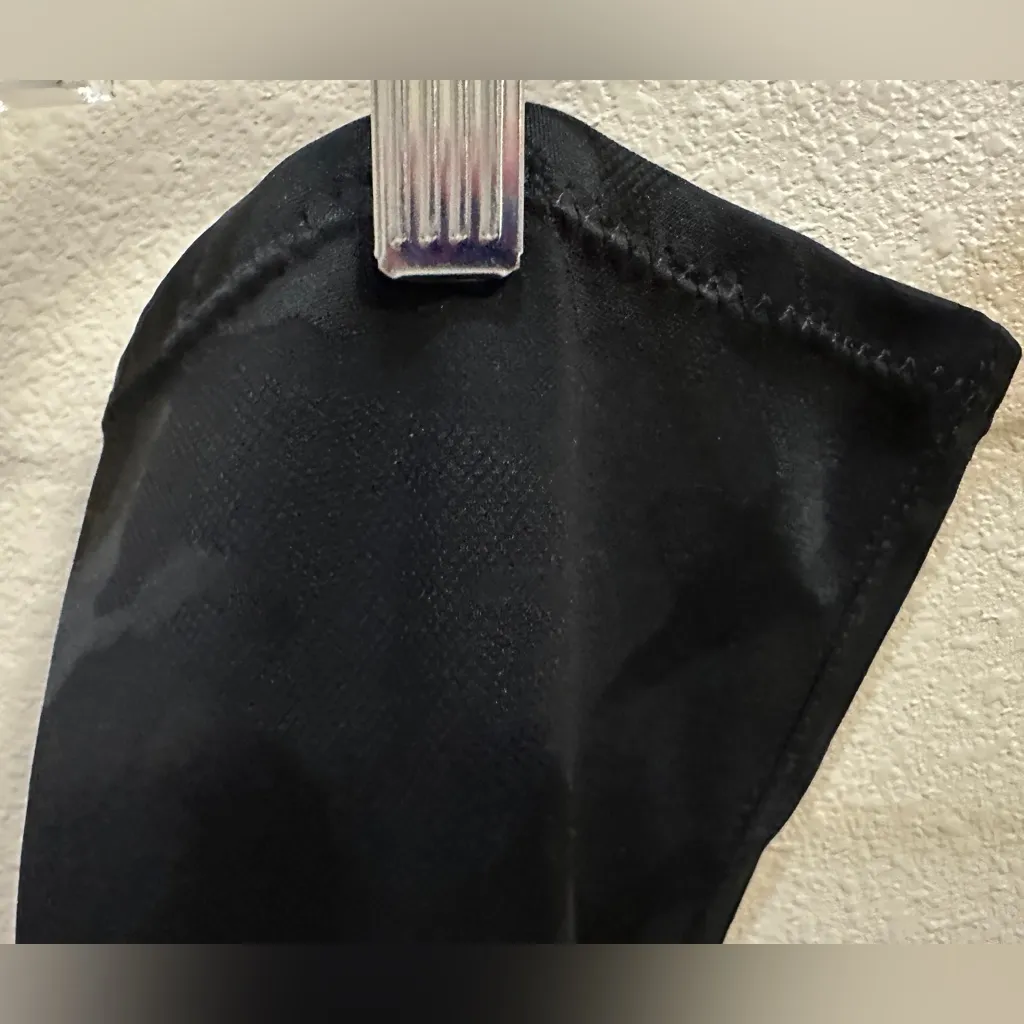 Glaze Black Camo Over the Knee Block Heel Boots Women's Sz 8 - Image 8