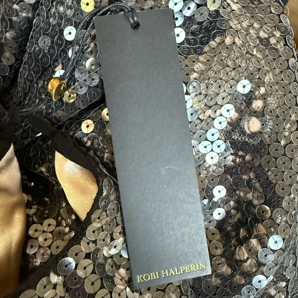 NWT Kobi Halperin Silver Asymmetrical Sequin Cocktail Dress in Black Medium $798 - Image 10