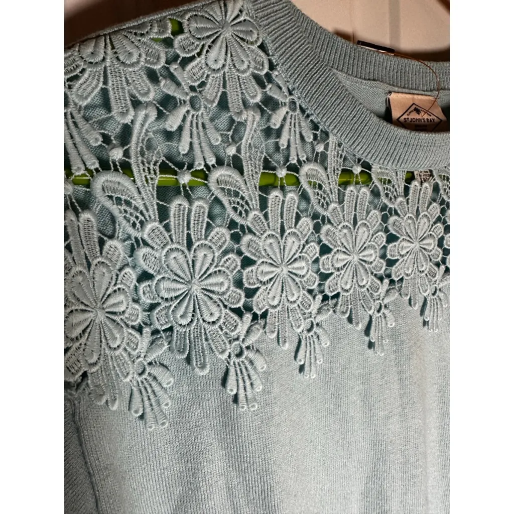 St. John's Bay Light Blue Crew Neck Sweater S - Image 3