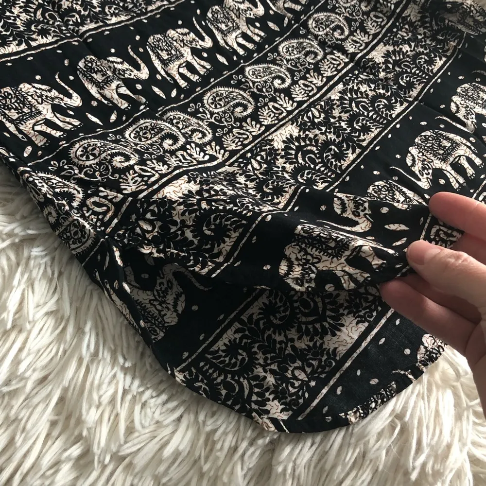 Depri elephant v-neck shirt - Image 4