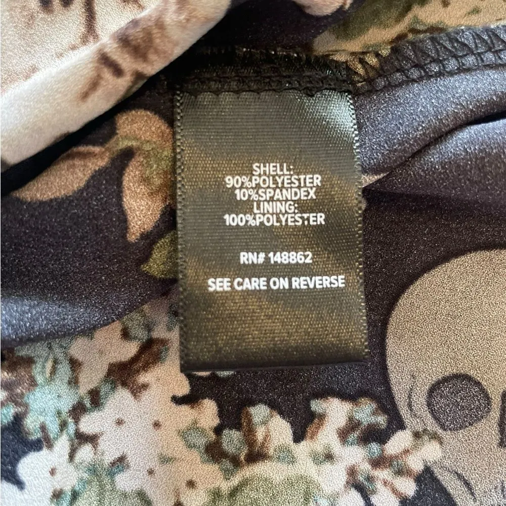 Torrid Flowers and Skull Print Blouse Peplum Crepe Sweetheart Neck Womens 2X - Image 9