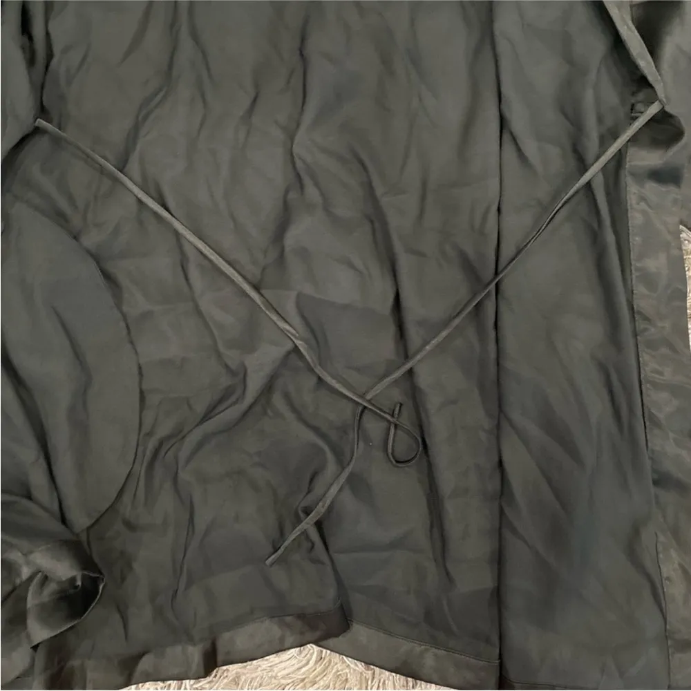 Victoria's Secret Angels Black Short Kimono Belt Satin - Image 6