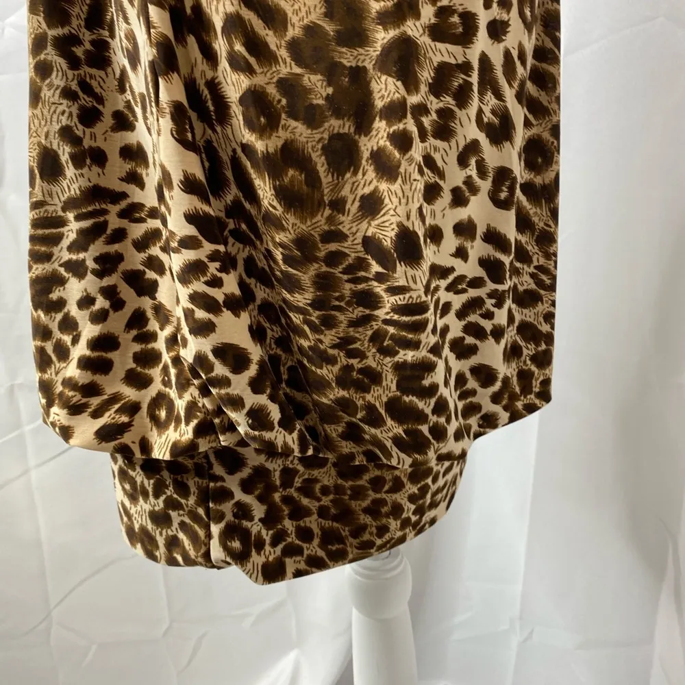Lipstick Blouson/ bubble hem dress leopard print size medium Brown - Image 8