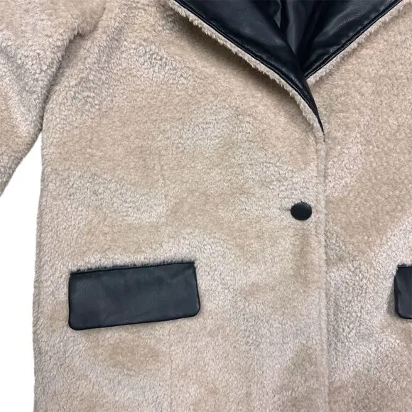 NWT WeWoreWhat Women's Faux‎ Fur Blazer Ivory & Black Size M Casual Jacket - Image 3