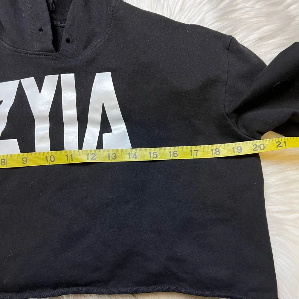 Zyia Cropped Logo Hoodie. Size Small. EUC - Image 5