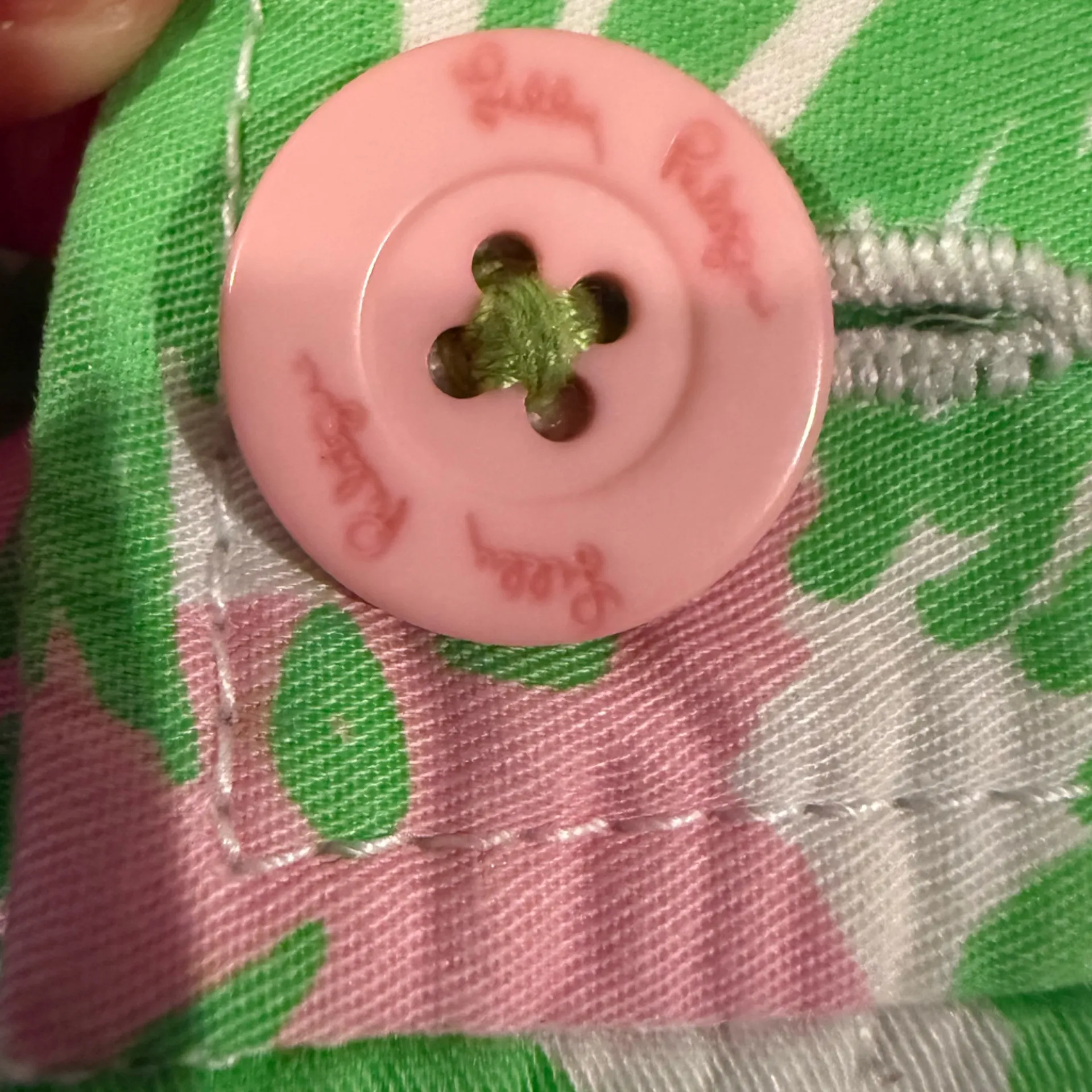 LILLY PULITZER Callahan Shorts Womens Green Pink Lioness Print‎ Chino Size 2 - Image 3