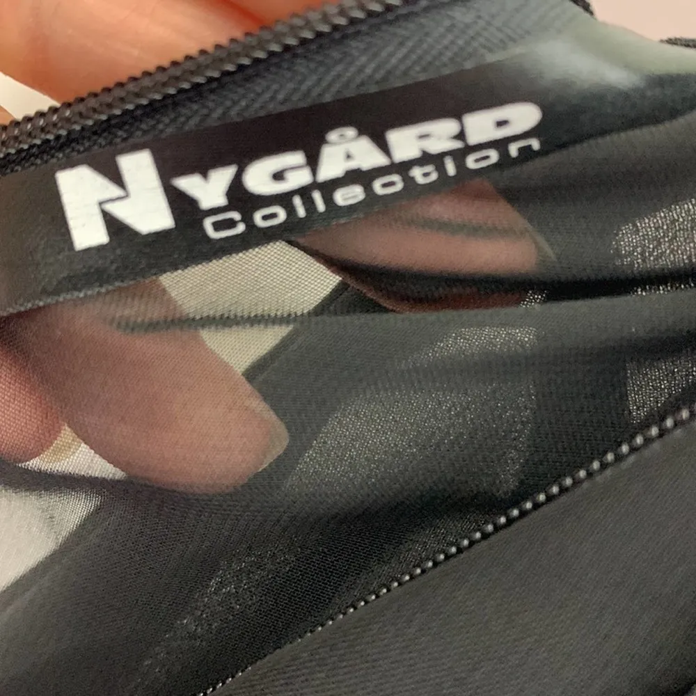 NYGARD Collection Women's Black Wrap Skirt (NWT) - Image 5