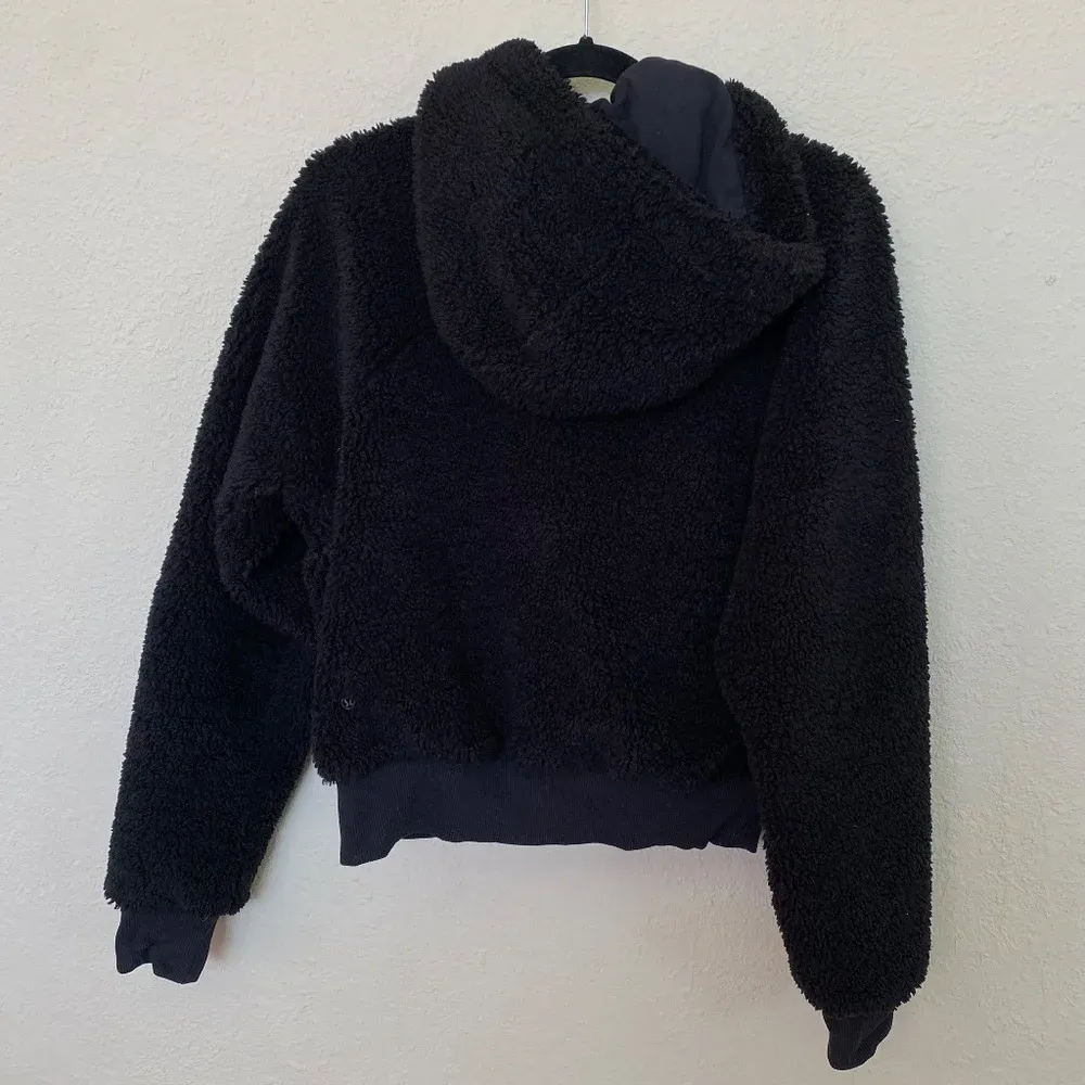 Lululemon Textured Fleece 1/2 Zip‎ Black size 4 sherpa hooded - Image 4