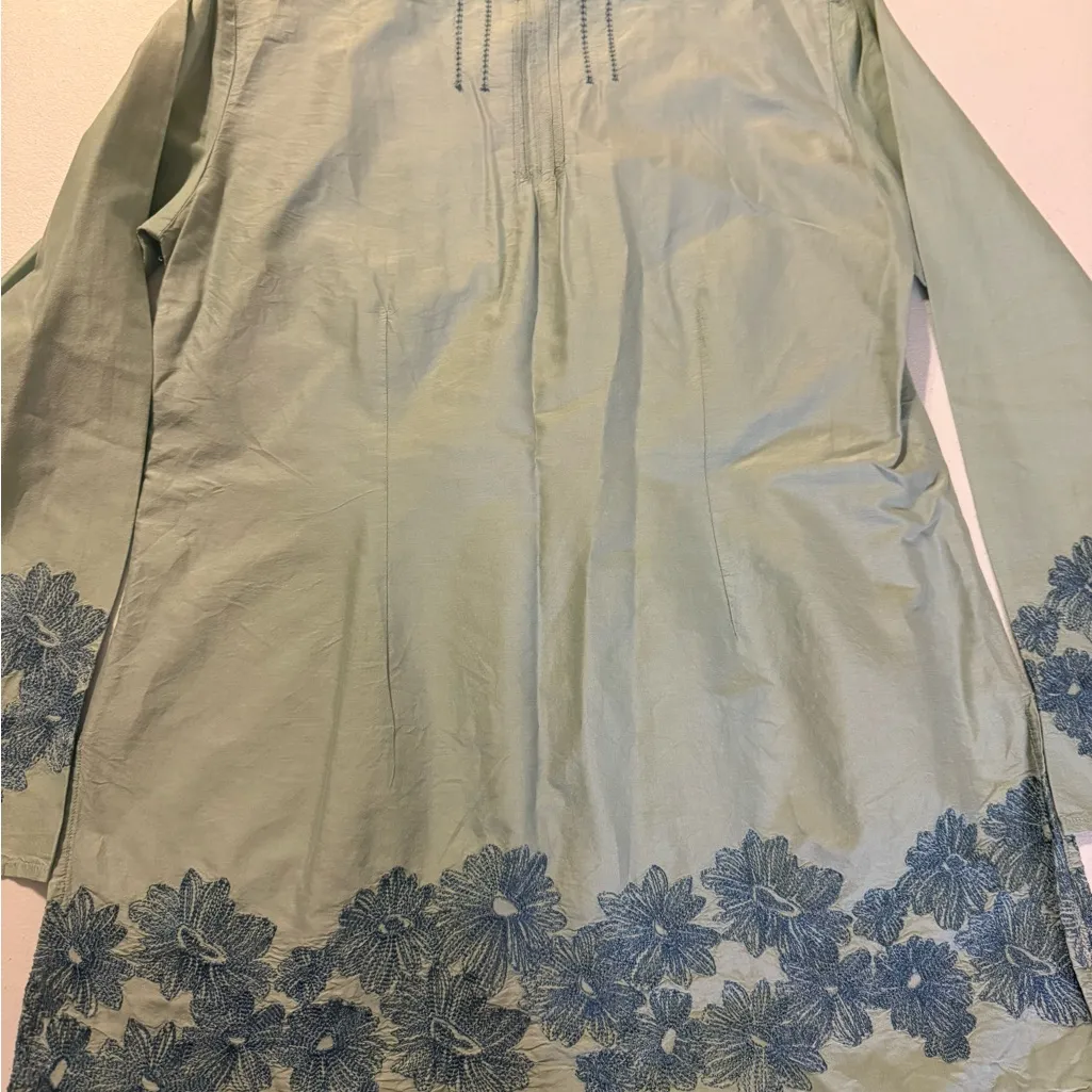 J JILL Tunic Top Womens Green Silk Blend Embroidered Floral Lightweight XS Shirt - Image 7