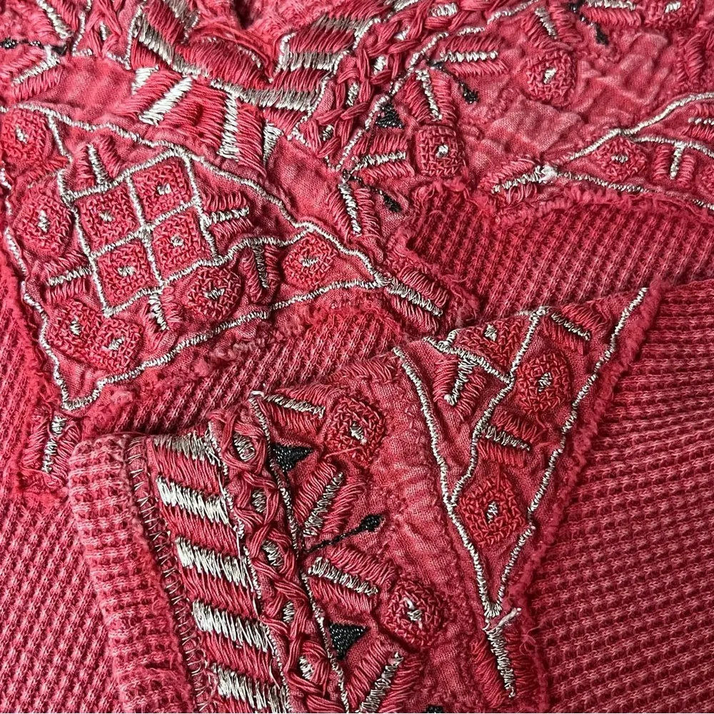 Soft Surroundings Pink Waffle Thermal Embroidered Boho Top PXS Coastal Hippie - Image 11