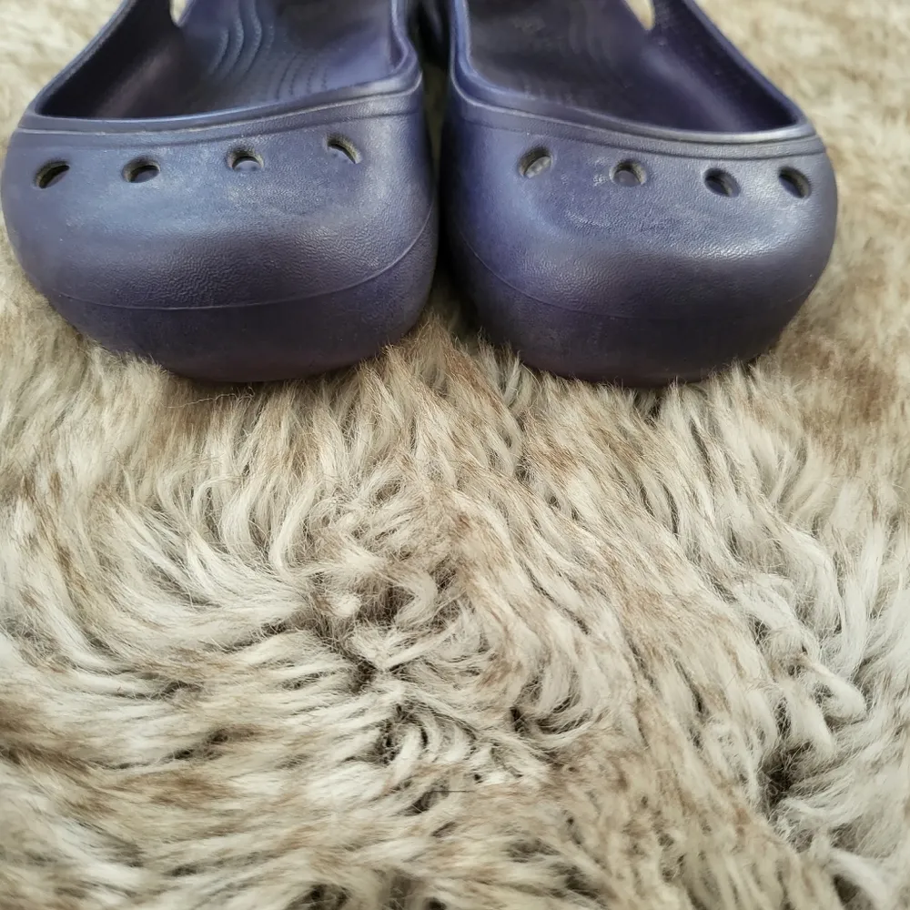 Crocs Kadee Flats Navy & Brown Size 6 - Image 4