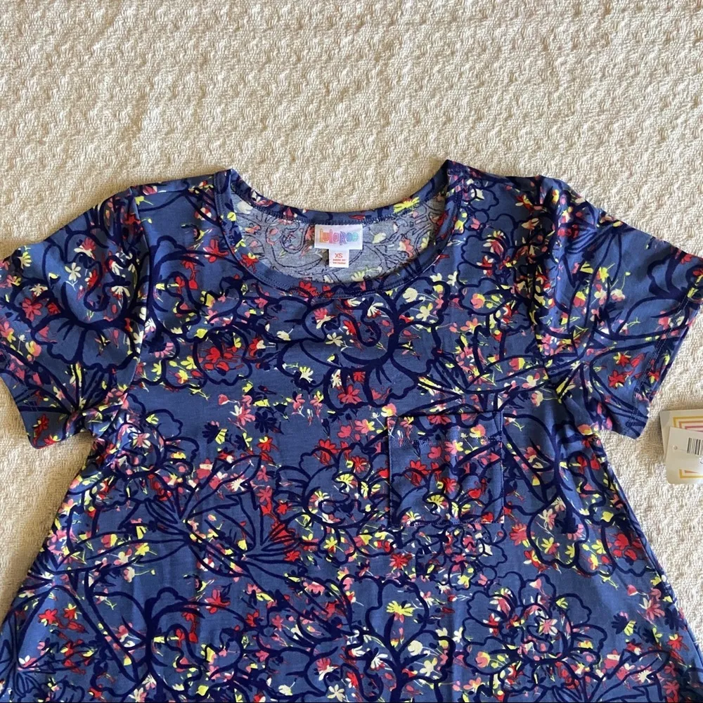 LuLaRoe carly dress size XS - Image 4