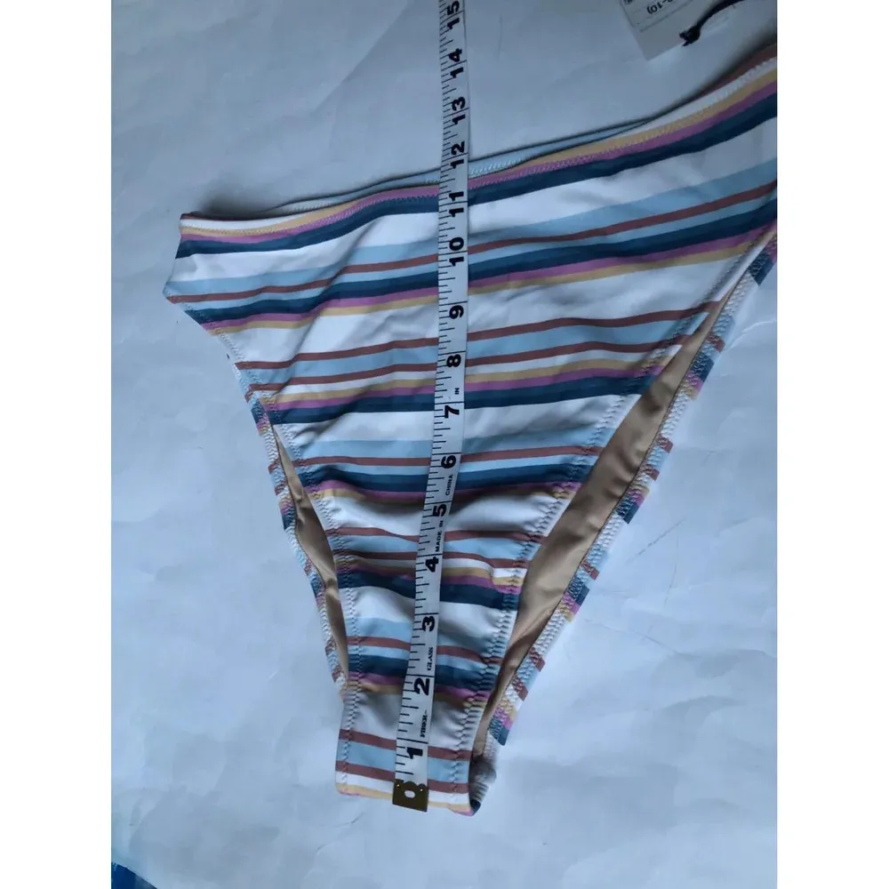 Shade & Shore Women’s High Waist High Leg Cheeky Bikini Bottom size M NWT! - Image 6