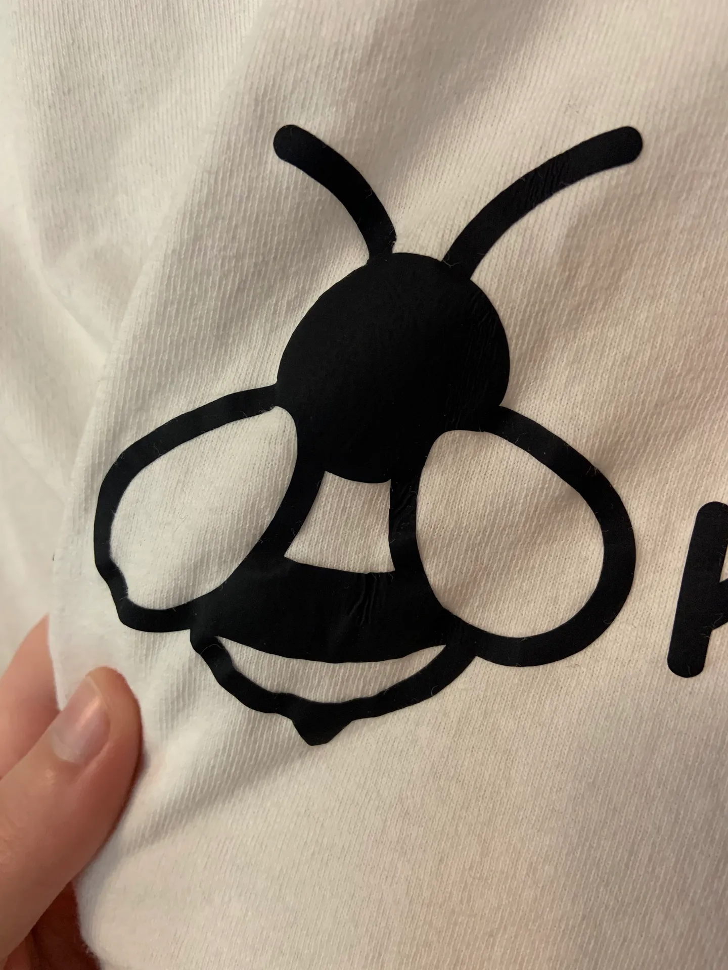 Hanes bee kind tee - Image 3