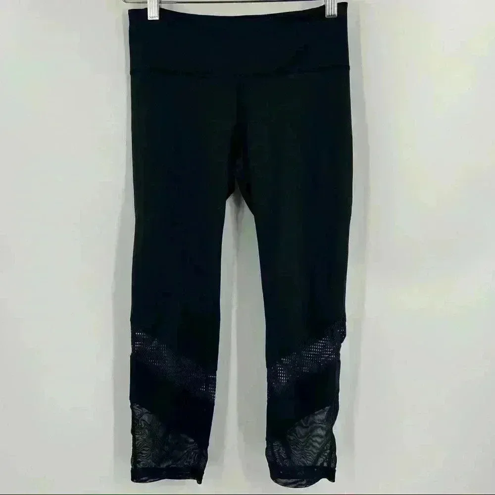 Zella Black Crop Legging W/Leg Mesh Design‎ Size Small - Image 3