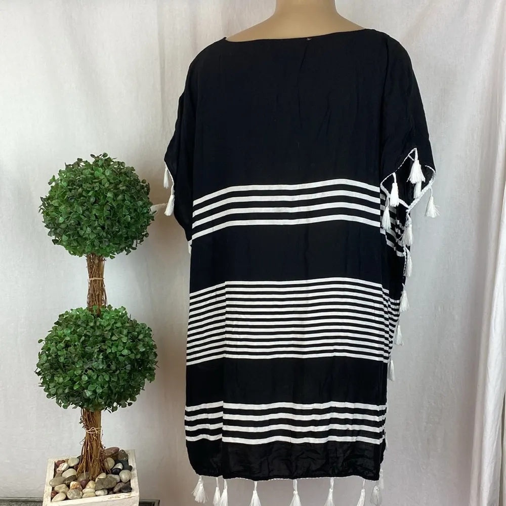 C&T Beach Black & White Striped Fringe Trim Short Sleeve Swim Cover Up L Size L - Image 3