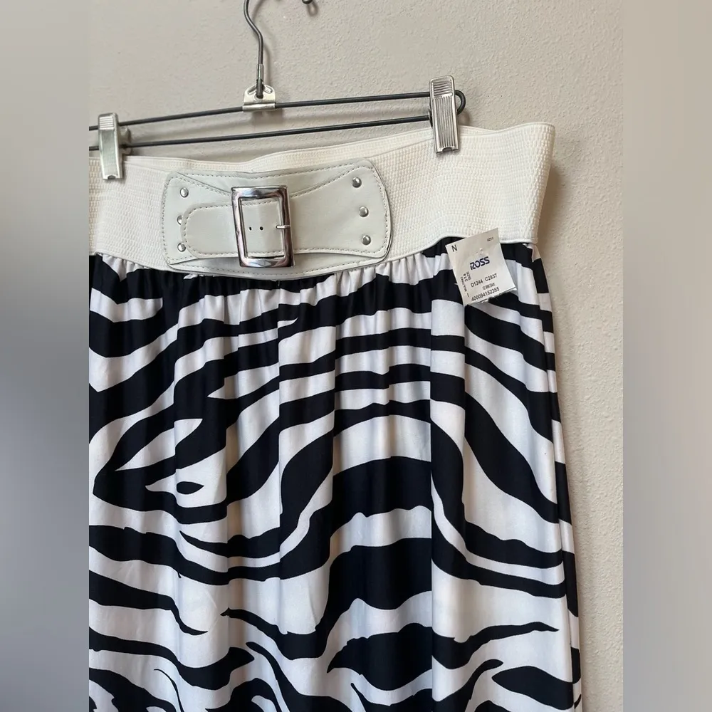 Zebra Stripe Colorful Stretch Midi Skirt Plus 2X NWT Magic - Image 5