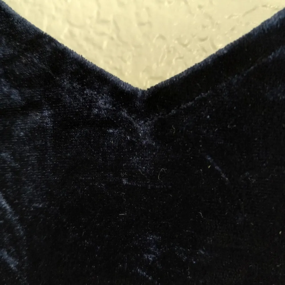 Betsy & Adam 3/4 Elegant Velvet Midnite Blue Maxi Formal Prom Evening Dress - Image 11