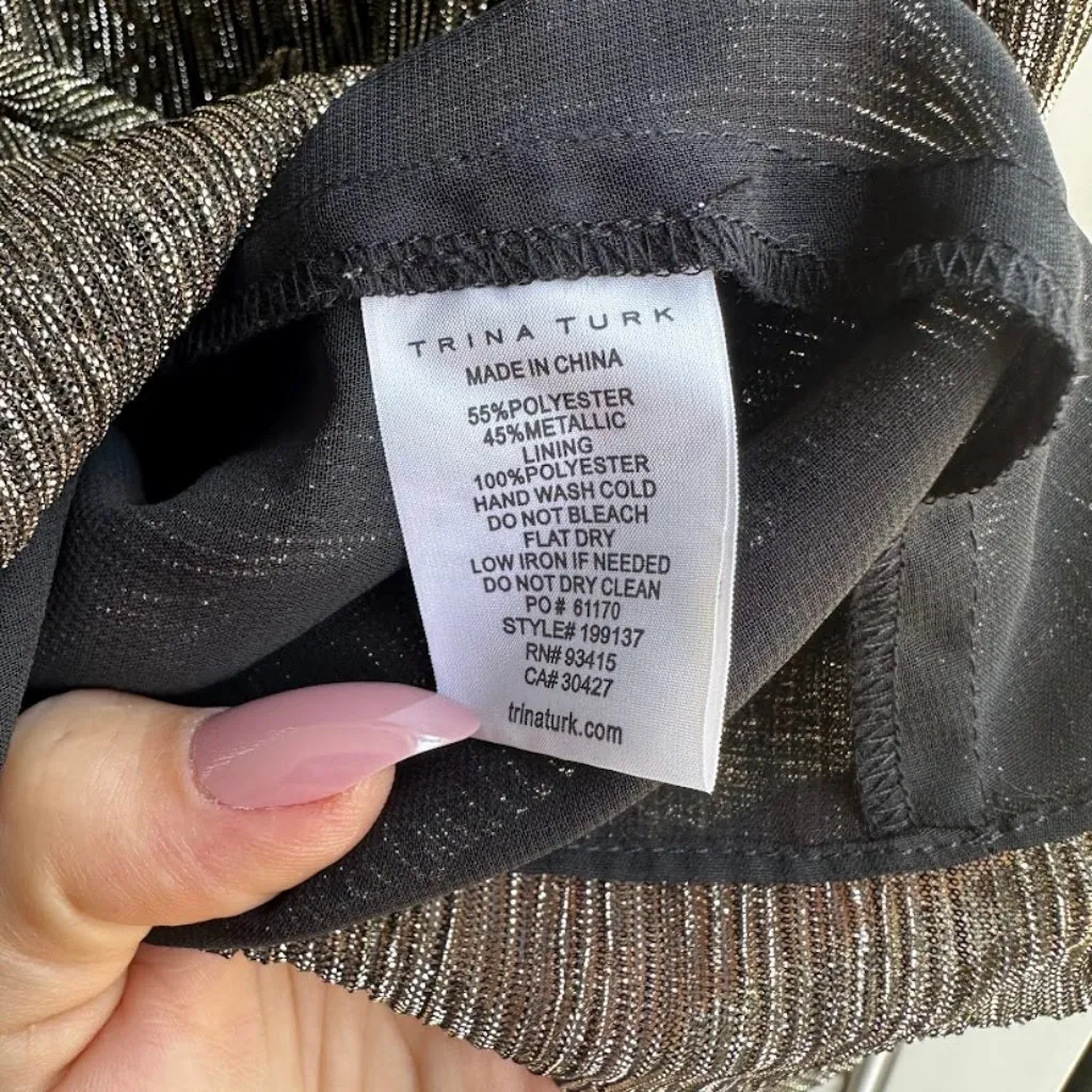 Trina Turk 'Rosemary' Metallic Halter Top in Gold and Black size Small - Image 10