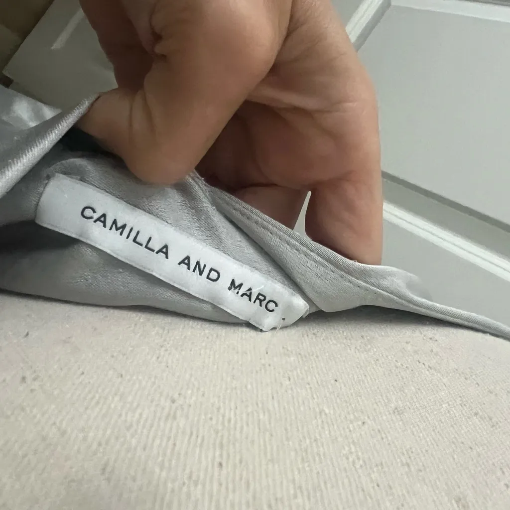 CAMILLA AND MARC Elegant Gray Women's Dress Size 2 - Image 6