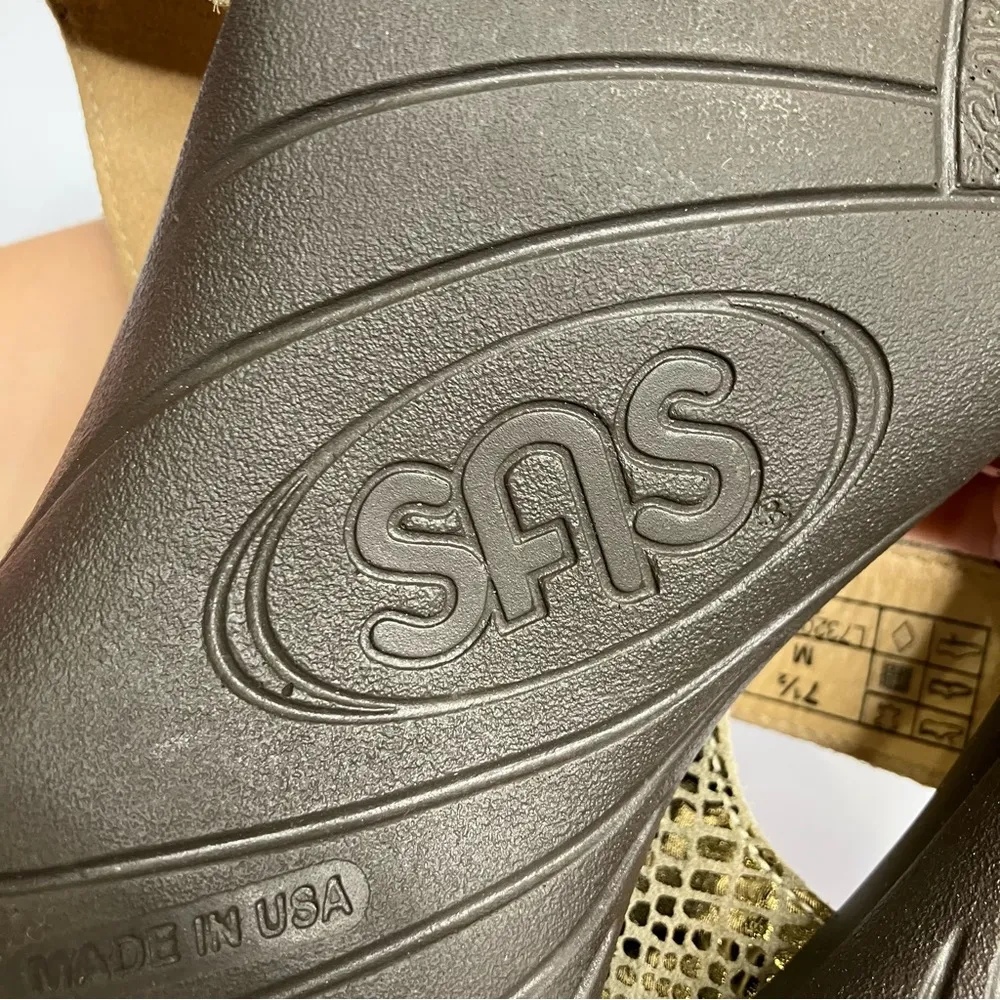 SAS Laguna cross strap sandals gold croc embossed women’s size 7.5 comfort shoes - Image 9