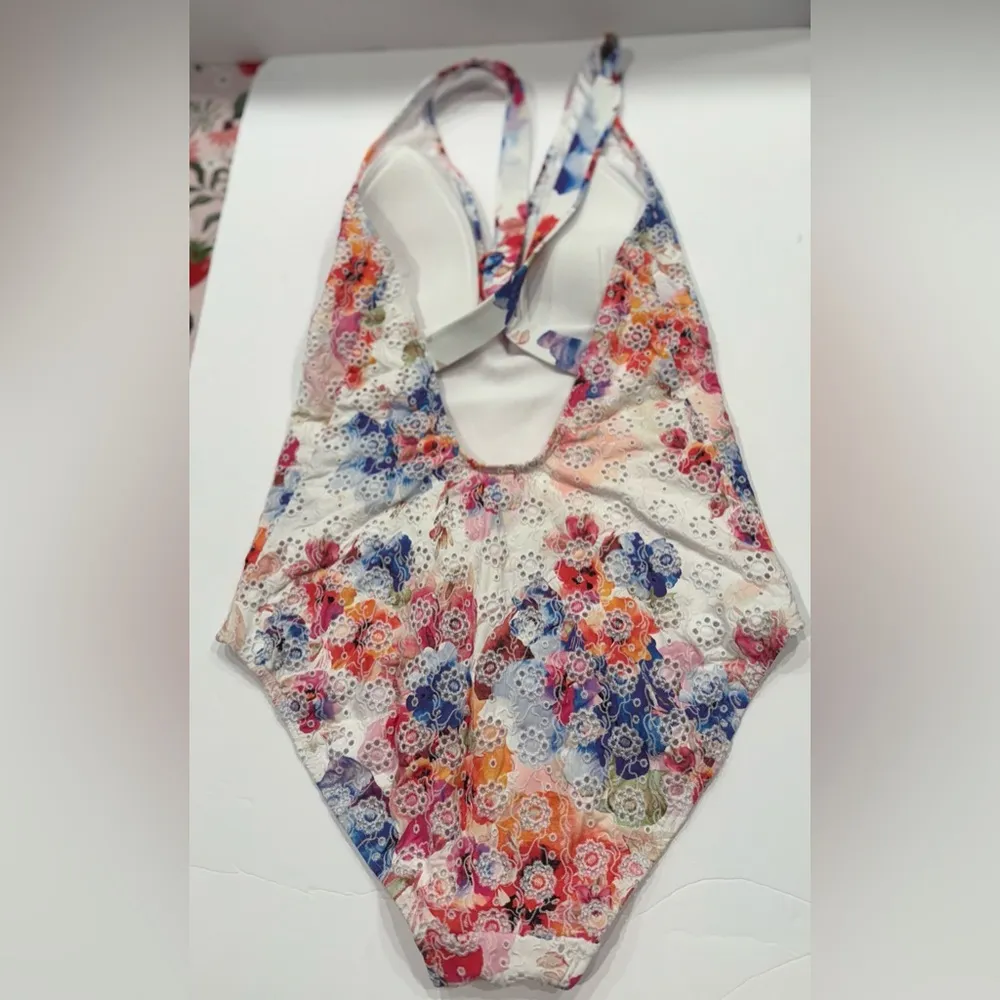 Johnny Was SUMMER DAYS EYELET CROSSBACK ONE PIECE Size S NWT - Image 4