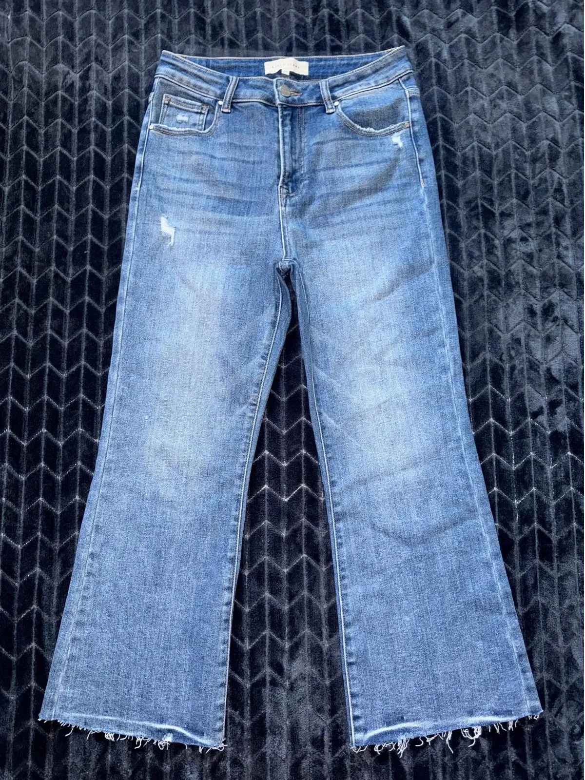 Risen Jeans Women's Blue Distressed Frayed Hem Flare Denim Size 29 - Image 1