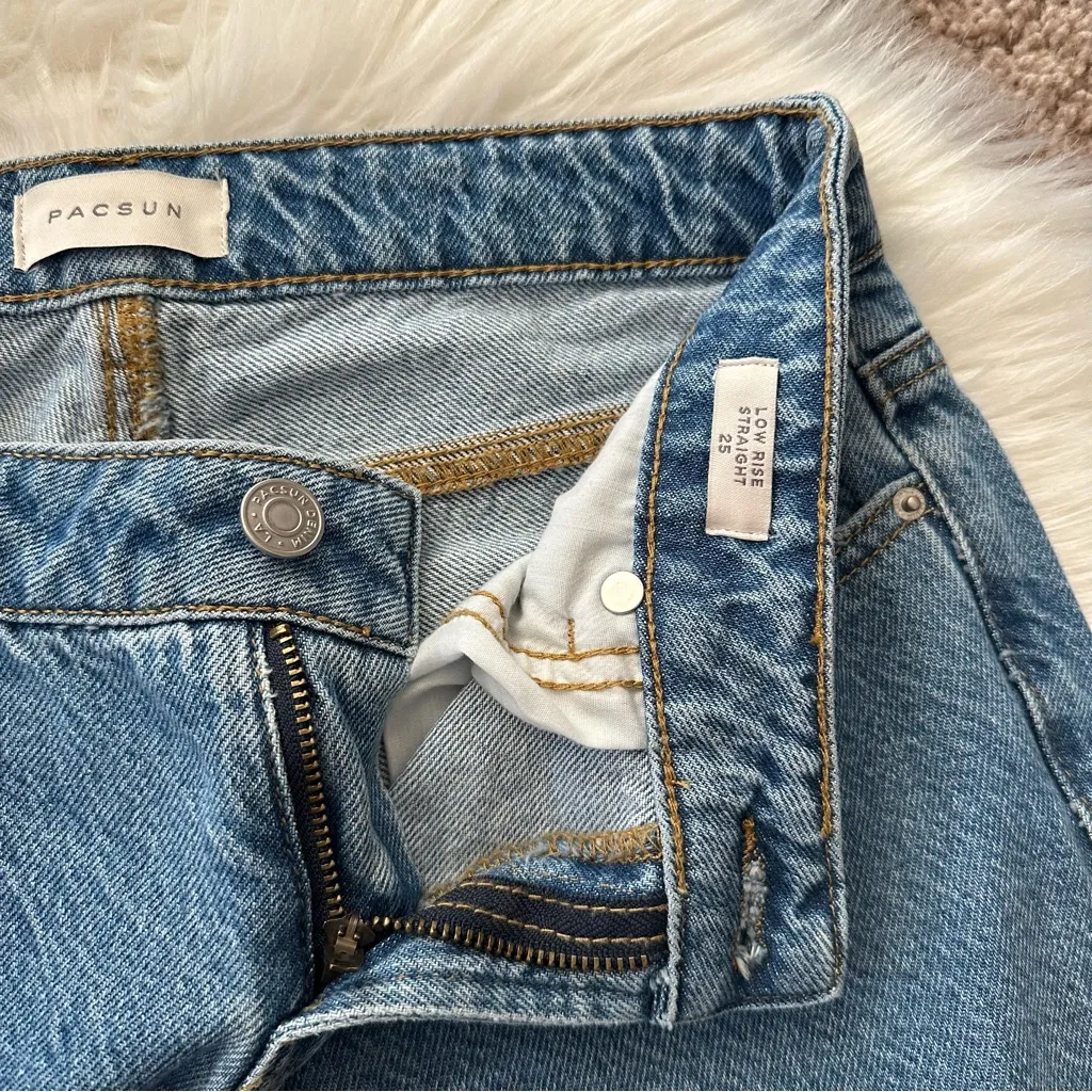 PacSun Low Rise Straight Leg Jeans - Image 4