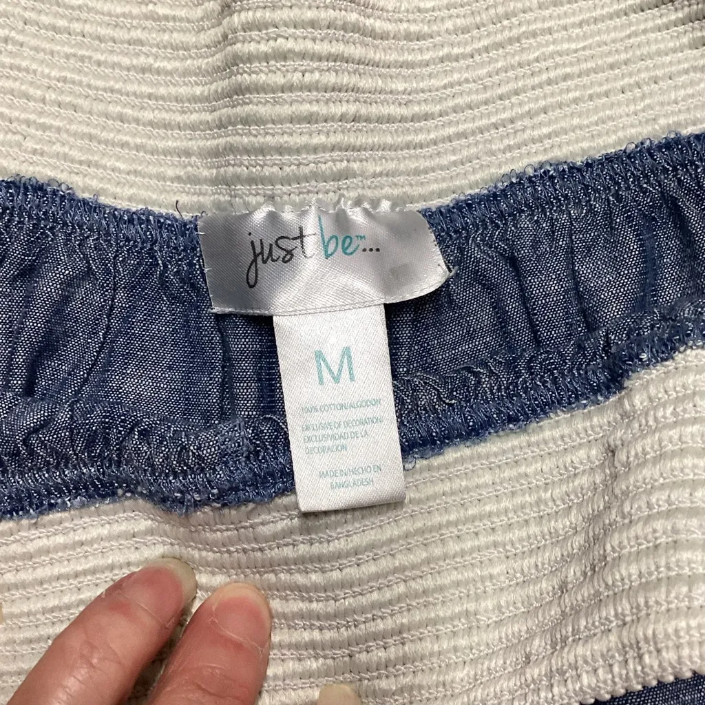 Just be cotton shorts with crochet accents. Size Medium Blue - Image 6