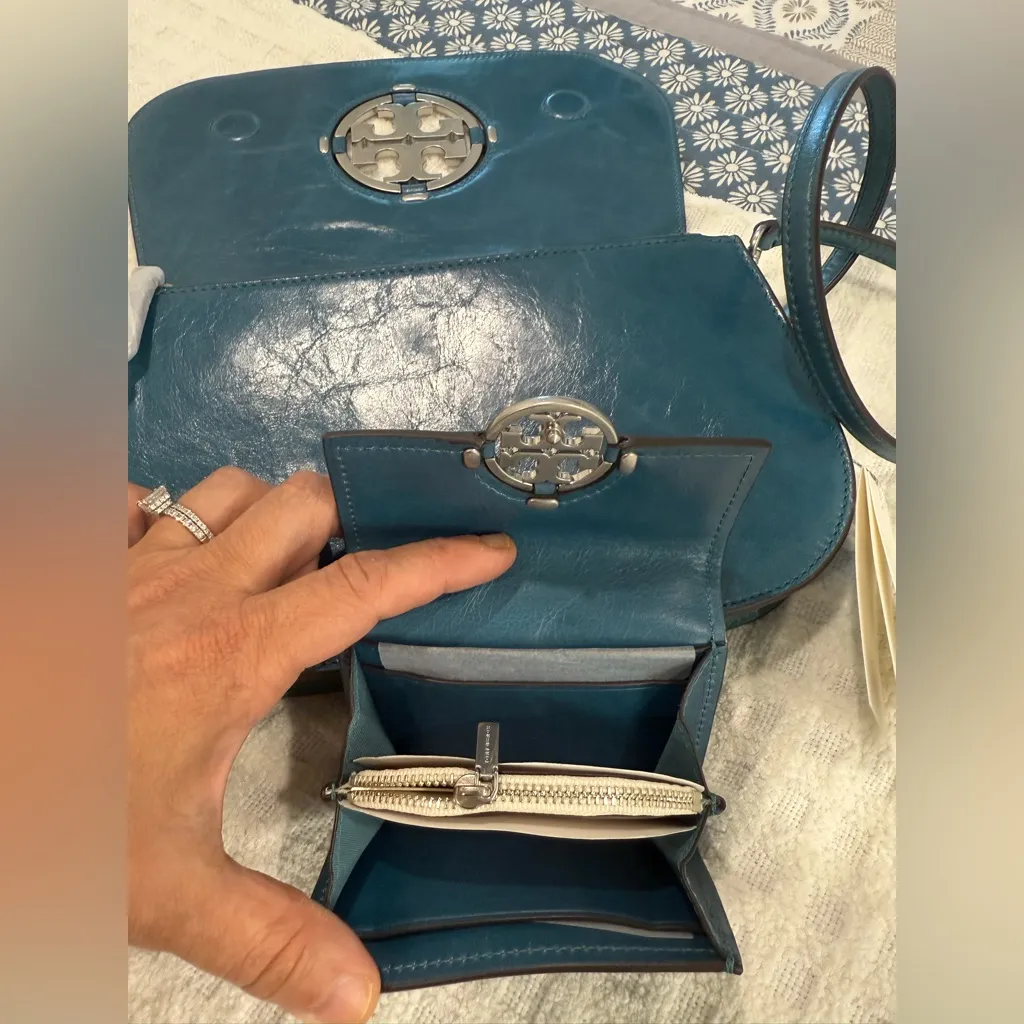 Tory Burch Convertible Miller Glazed Bag with Matching Wallet, BRAND NEW! - Image 6