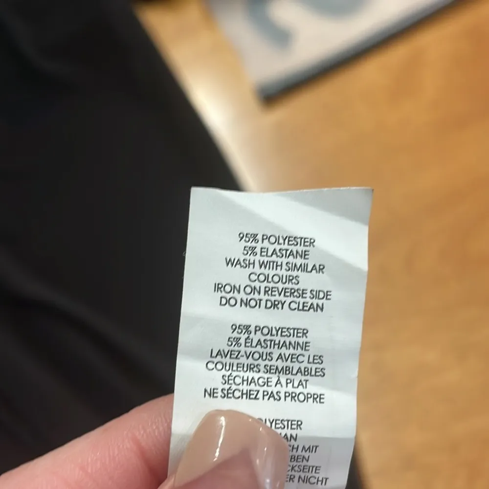 EUC off the shoulder arm cut out boo-hoo little black dress - Image 7