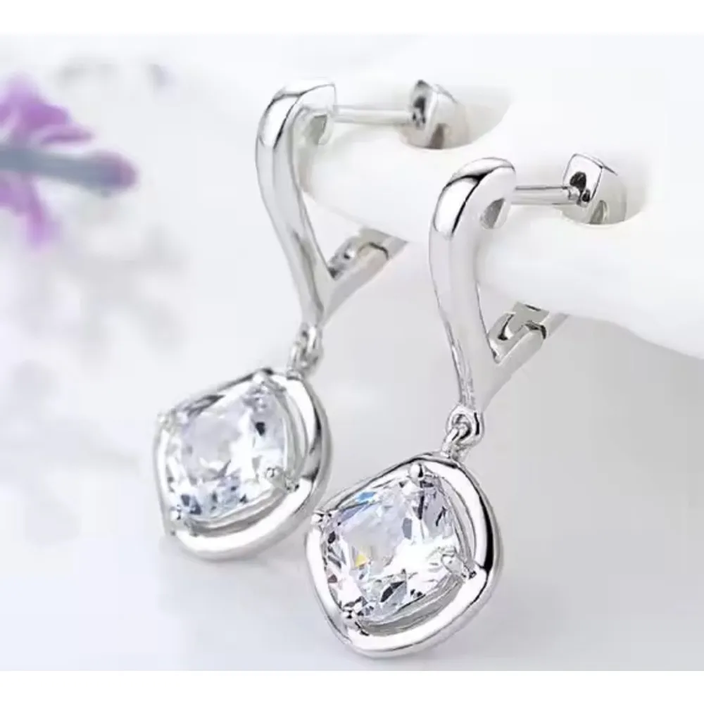 Platinum Plated 925 Sterling Silver Heart Diamond Simulant Dangle Earrings, NEW‎ - Image 2