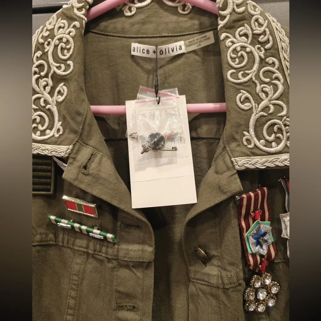 Alice + Olivia Chloe Embroidered Jacket US8 - Image 6