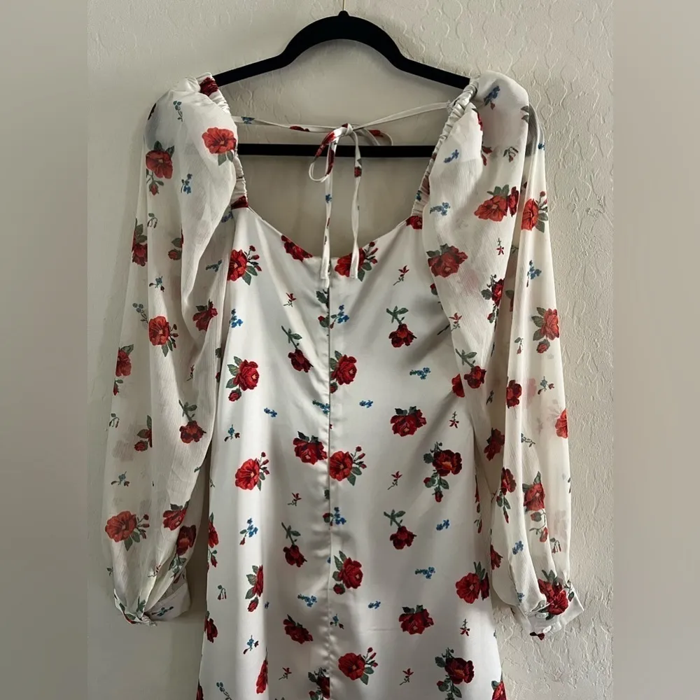 WE WORE WHAT Optic White Multi Floral Puff
Sleeve Cowl Neck Mini Dress sz 4 - Image 9