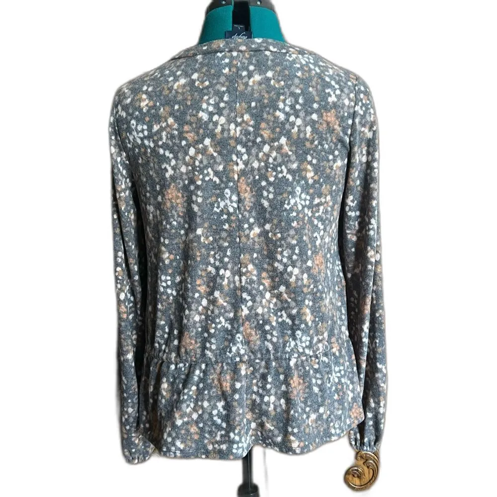 Daytrip (The Buckle) Long Sleeved Top - Image 2