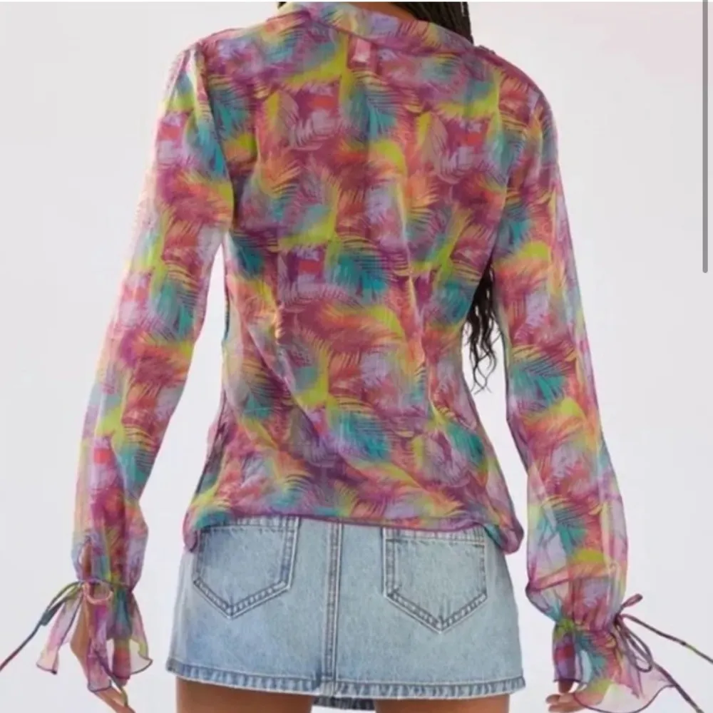 Urban Outfitters size med purple feather quirky abstract open front cardi - Image 2